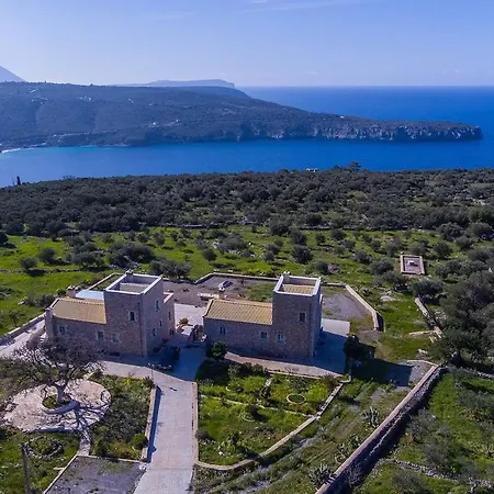 Vasiliki Traditional House In Mani With Sea View