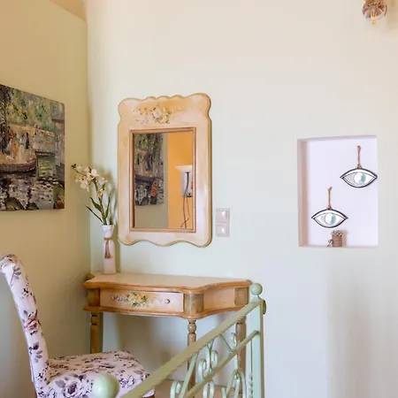 Vasiliki Traditional House In Mani With Sea View