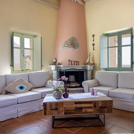 Vasiliki Traditional House In Mani With Sea View