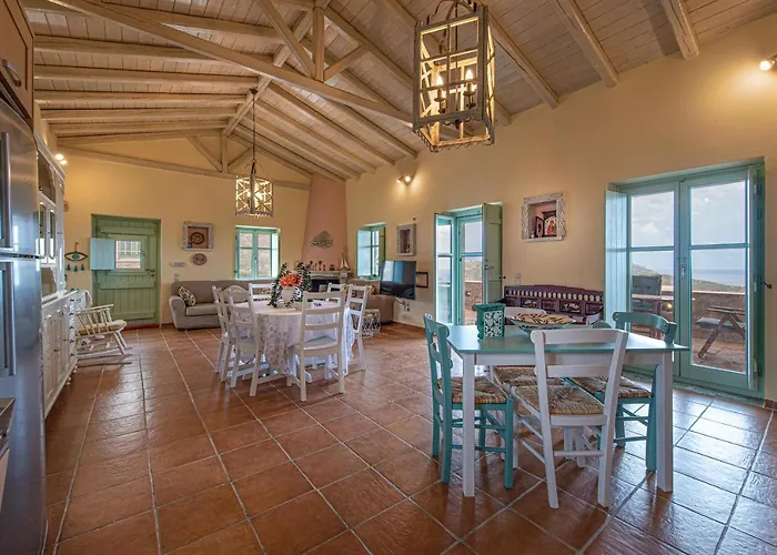 Vasiliki Traditional House In Mani With Sea View Areópoli