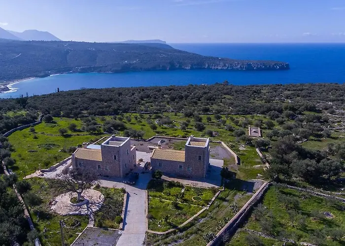 Vasiliki Traditional House In Mani With Sea View