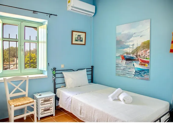 Vasiliki Traditional House In Mani With Sea View