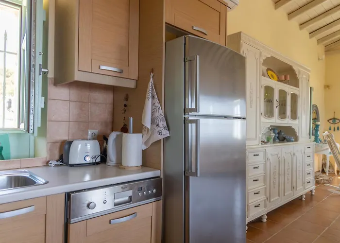 Villa Vasiliki Traditional House In Mani With Sea View