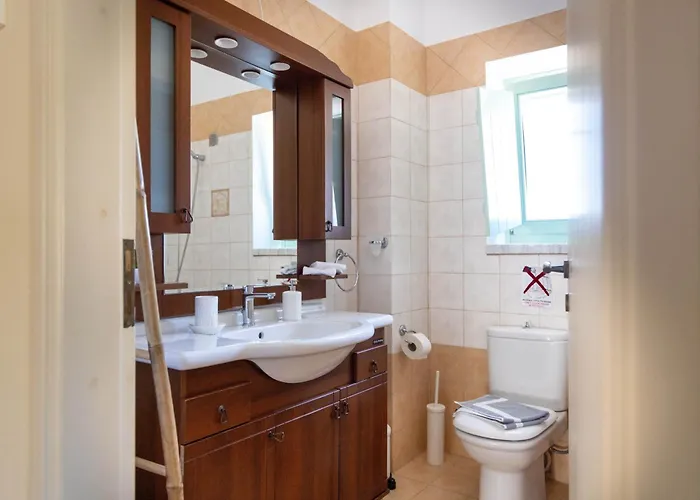 Villa Vasiliki Traditional House In Mani With Sea View Areopoli