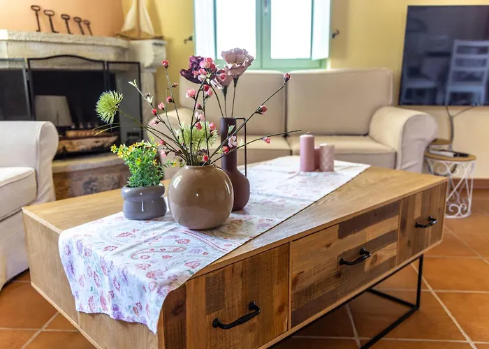 Villa Vasiliki Traditional House In Mani With Sea View